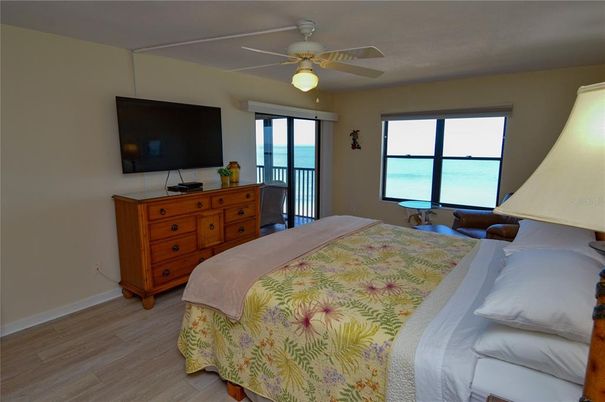 Bedroom, Interior, Water, Wood Texture Flooring