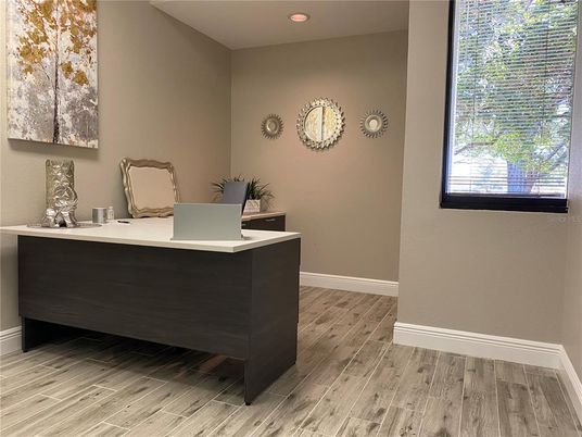 Home Office, Interior, Recessed Lighting, Wood Texture Flooring