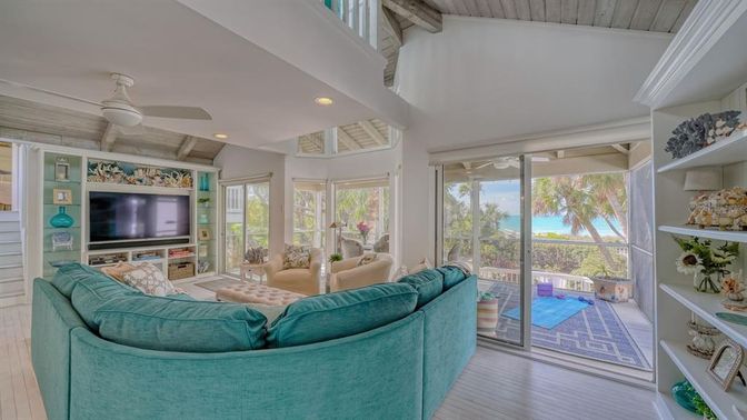 Interior, Living room, Recessed Lighting, Wooden Beams, Wooden Ceilings, Wood Texture Flooring