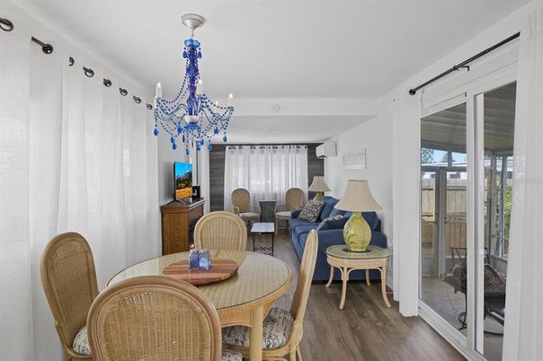 Chandelier, Dining room, Interior, Living room, Wood Texture Flooring