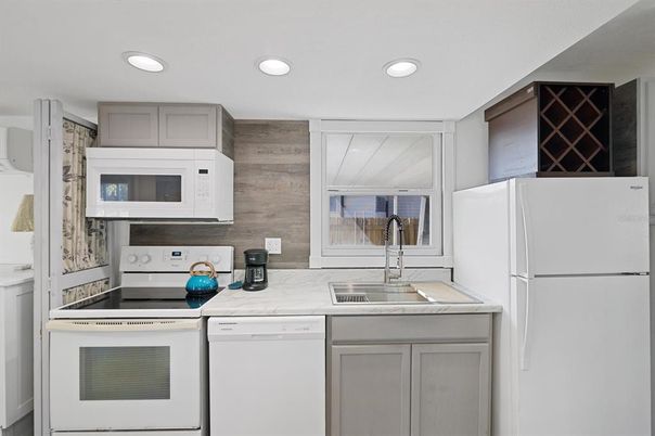 Interior, Kitchen, Recessed Lighting