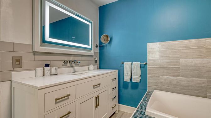 Bathroom, Interior, Wood Texture Flooring