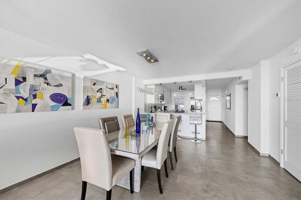 Dining room, Interior, Kitchen, Pendant Lights