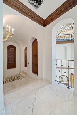 Chandelier, Interior, Marble
