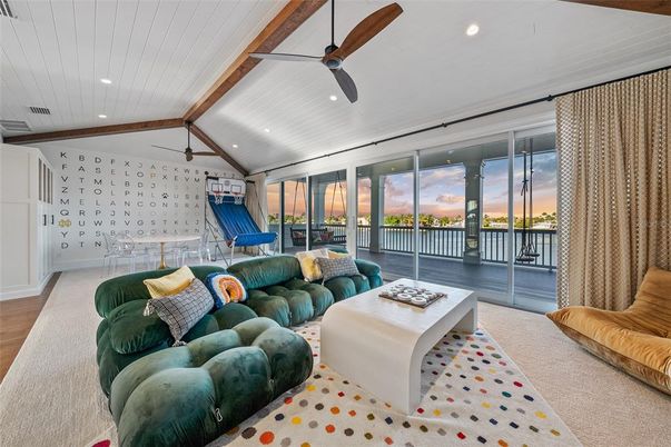 Interior, Living room, Recessed Lighting, Wooden Beams, Wood Texture Flooring