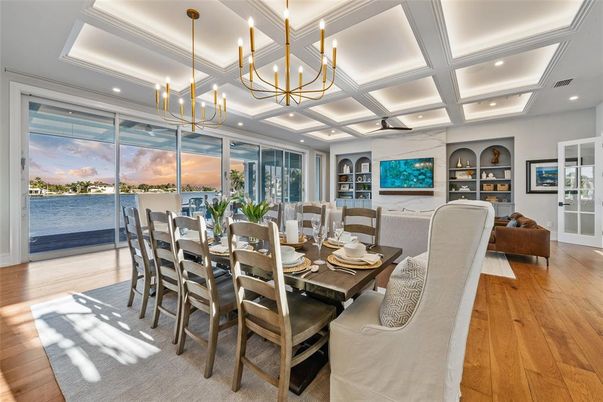 Chandelier, Dining room, Interior, Living room, Recessed Lighting, Water, Wood Texture Flooring