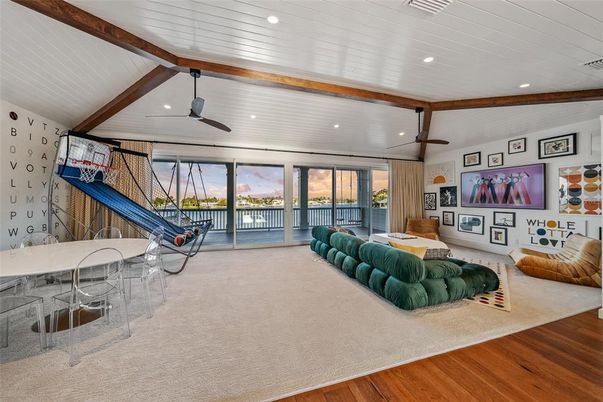 Interior, Living room, Recessed Lighting, Wooden Beams, Wood Texture Flooring