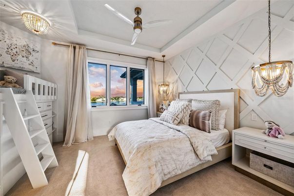 Bedroom, Interior, Pendant Lights