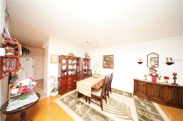 Chandelier, Dining room, Interior