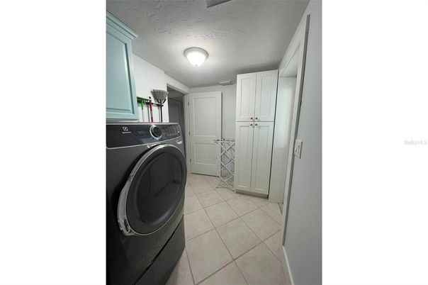 Interior, Utility Closets, Washer