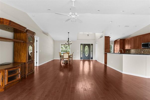 Chandelier, Dining room, Interior, Kitchen, Recessed Lighting, Wood Texture Flooring