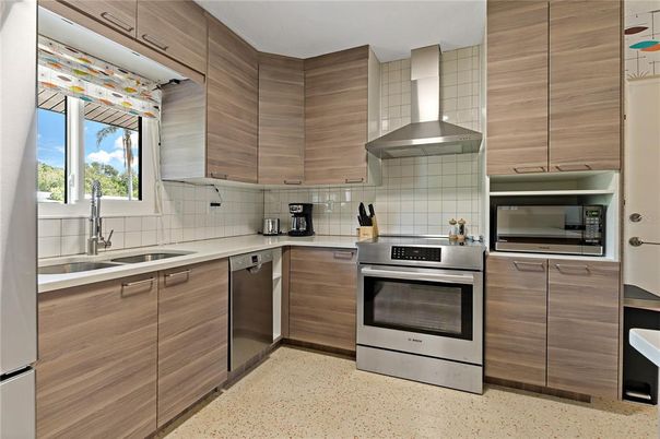 Interior, Kitchen, Stainless Steel Appliances