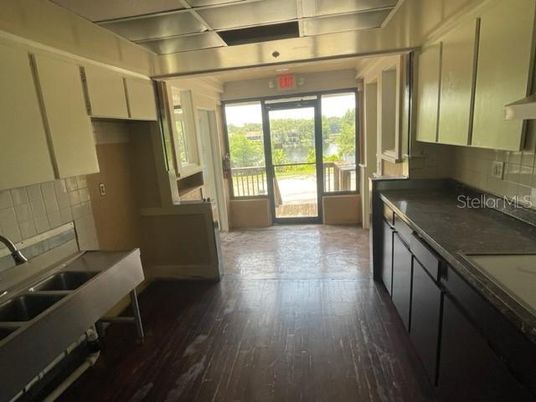 Interior, Kitchen, Wood Texture Flooring