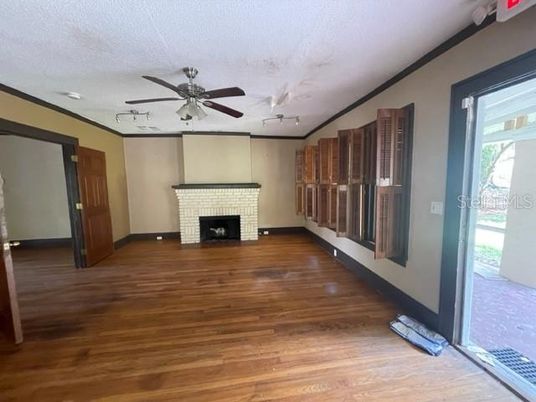 Empty room, Fireplace, Interior, Wood Texture Flooring