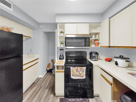 Interior, Kitchen, Wood Texture Flooring