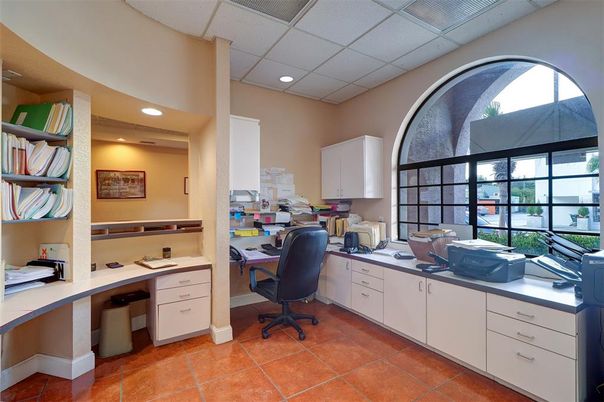 Home Office, Interior, Recessed Lighting