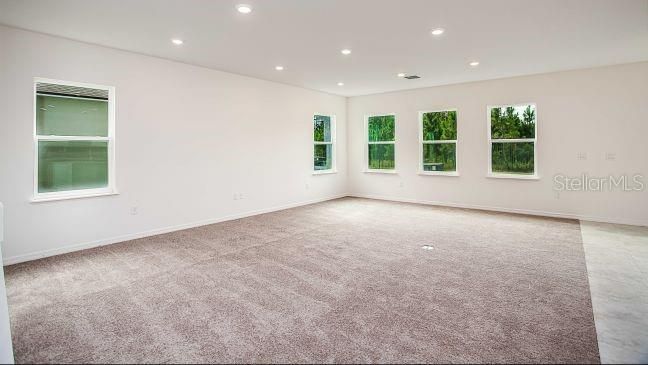 Empty room, Interior, Recessed Lighting