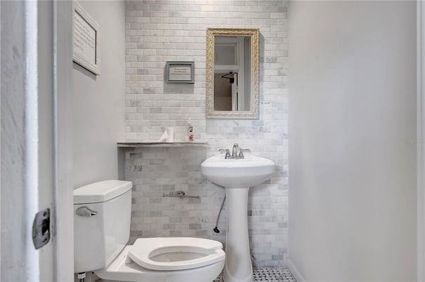 Bathroom, Interior, Stone Walls