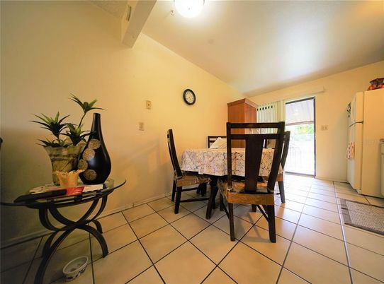 Dining room, Interior