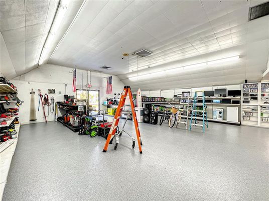 Fitness Equipment, Garage, Interior