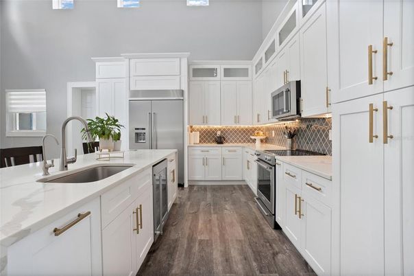 Interior, Kitchen, Stainless Steel Appliances, Wood Texture Flooring