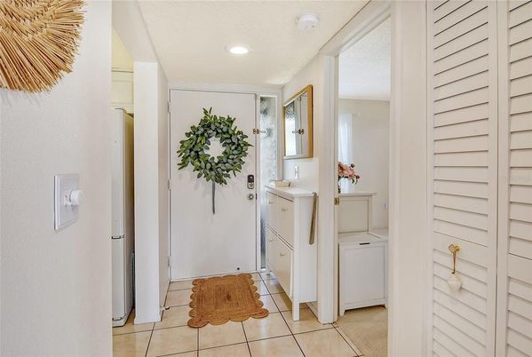 Interior, Recessed Lighting, Washer