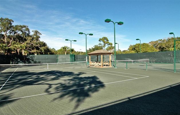 Exterior, Tennis Courts