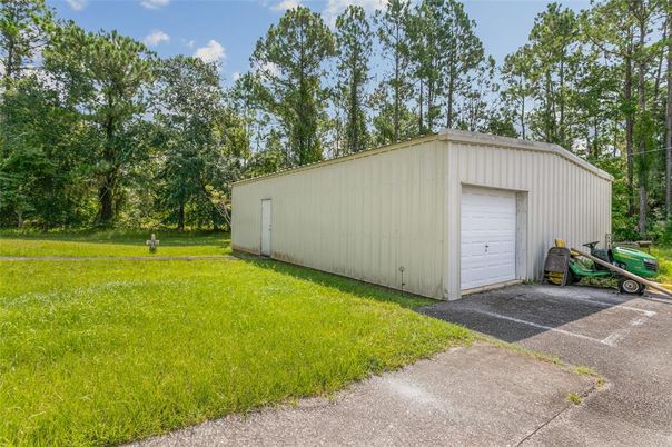 Backyard, Detached Garage, Exterior