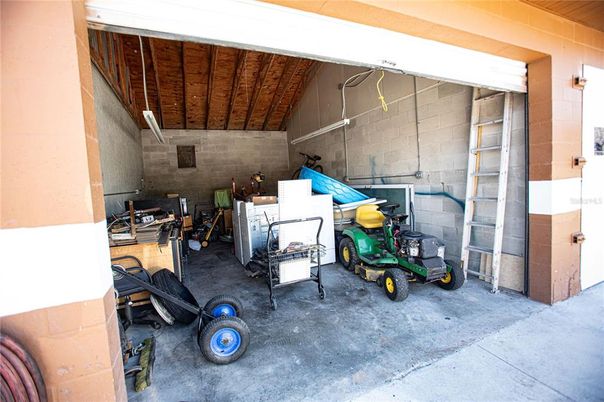 Exterior, Garage, Stone Walls