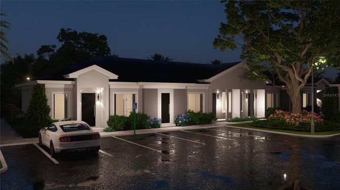 Exterior, Facade, Ranch