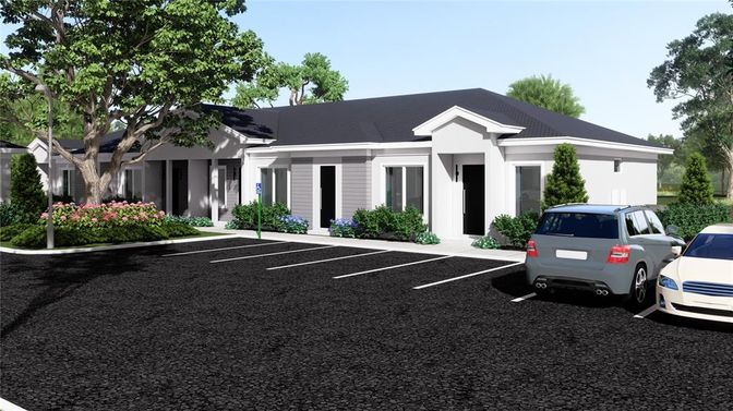 Exterior, Facade, Ranch