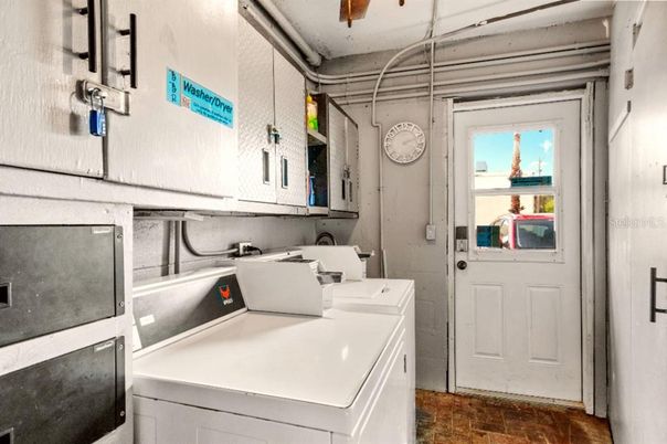 Interior, Washer