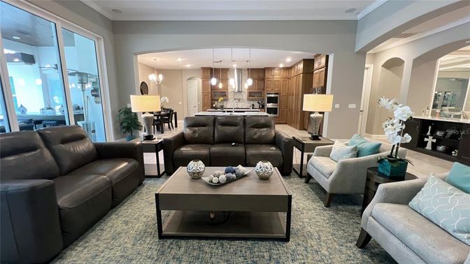 Interior, Kitchen, Living room, Pendant Lights, Recessed Lighting, Stainless Steel Appliances