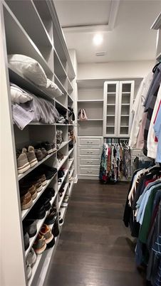 Interior, Recessed Lighting, Walk-in Closets, Wood Texture Flooring