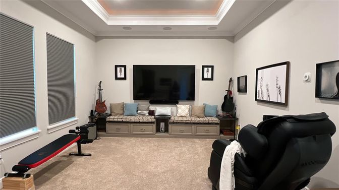 Fitness Equipment, Interior, Recessed Lighting