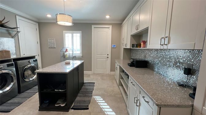 Interior, Pendant Lights, Recessed Lighting, Washer