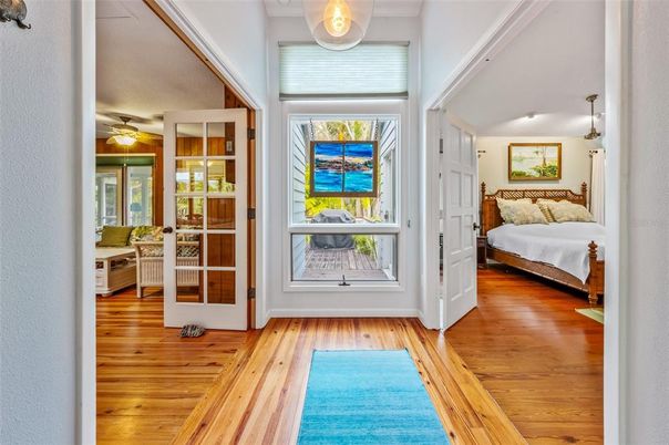Bedroom, Interior, Pendant Lights, Wood Texture Flooring