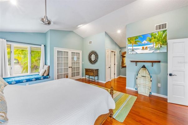 Bedroom, Interior, Recessed Lighting, Wood Texture Flooring