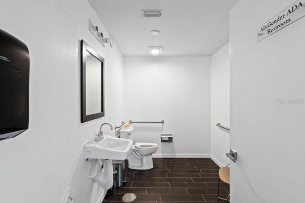 Bathroom, Interior, Wood Texture Flooring