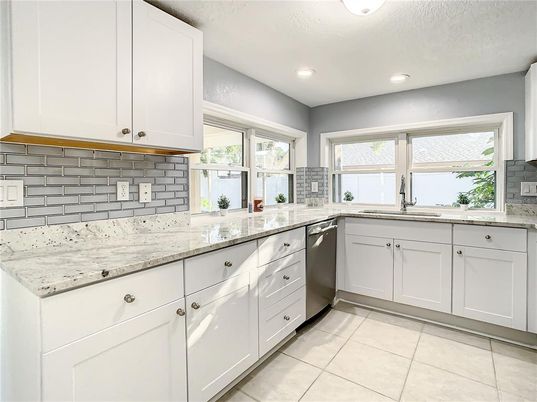 Interior, Kitchen, Recessed Lighting