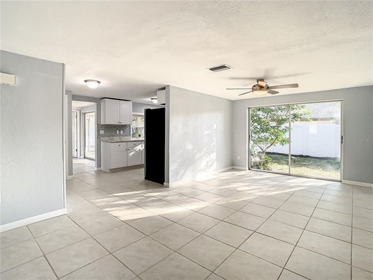 Empty room, Interior, Kitchen