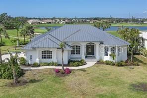 Backyard, Exterior, Facade, Water, Ranch