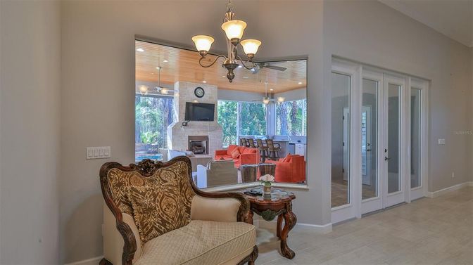 Chandelier, Dining room, Fireplace, Interior, Living room, Pendant Lights