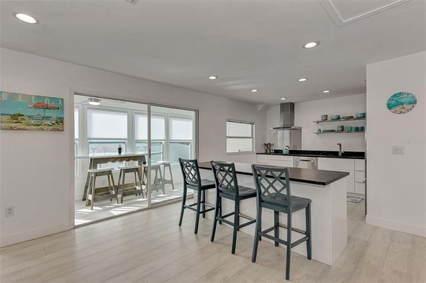 Dining room, Interior, Kitchen, Recessed Lighting, Wood Texture Flooring