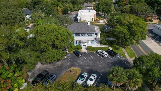 Exterior, Drone
