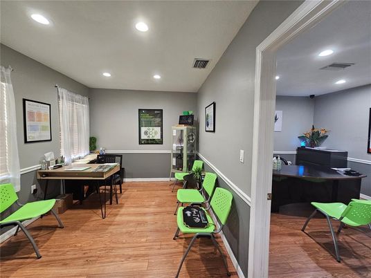 Home Office, Interior, Recessed Lighting, Wood Texture Flooring
