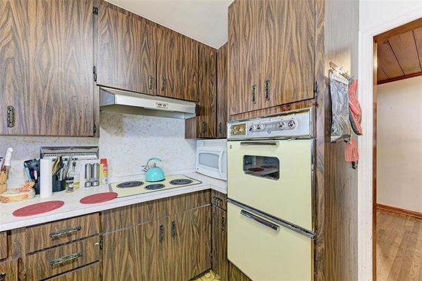 Interior, Kitchen, Wood Texture Flooring