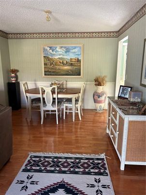 Dining room, Interior, Wood Texture Flooring