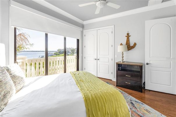 Bedroom, Interior, Water, Wood Texture Flooring