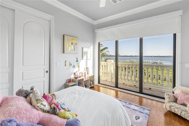 Bedroom, Interior, Water, Wood Texture Flooring